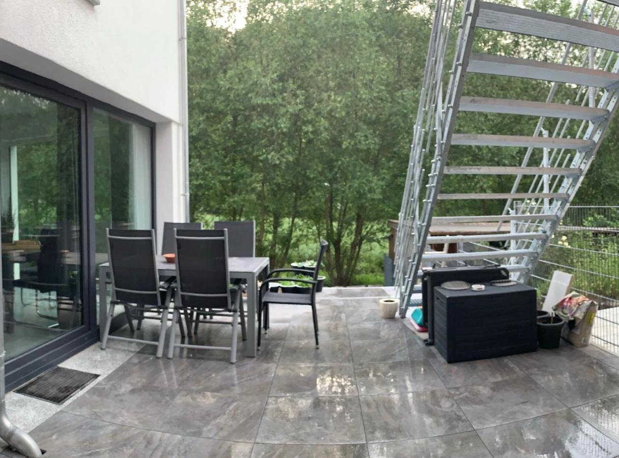Firmen & Ferienwohnung Brecht 2 Waibstadt Esterno foto