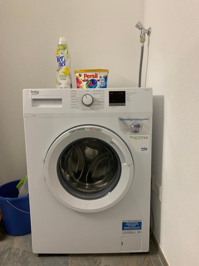 Firmen & Ferienwohnung Brecht 2 Waibstadt Esterno foto