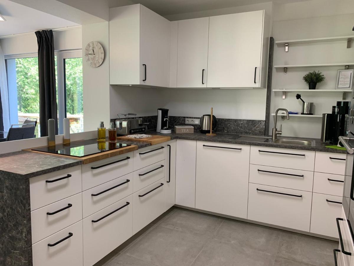 Firmen & Ferienwohnung Brecht 2 Waibstadt Esterno foto