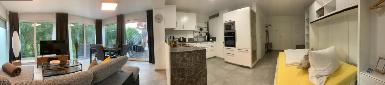 Firmen & Ferienwohnung Brecht 2 Waibstadt Esterno foto